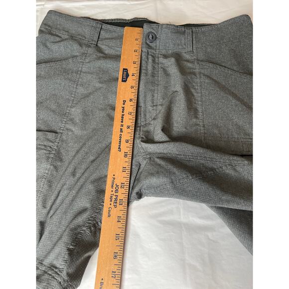 American Fishing Tackle Co size 32 shorts gray snap pockets outdoors - Picture 7 of 8